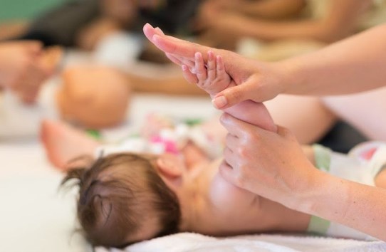 Mengapa Ibu Hamil di Cilacap Memilih Dewi Mom & Baby Spa?